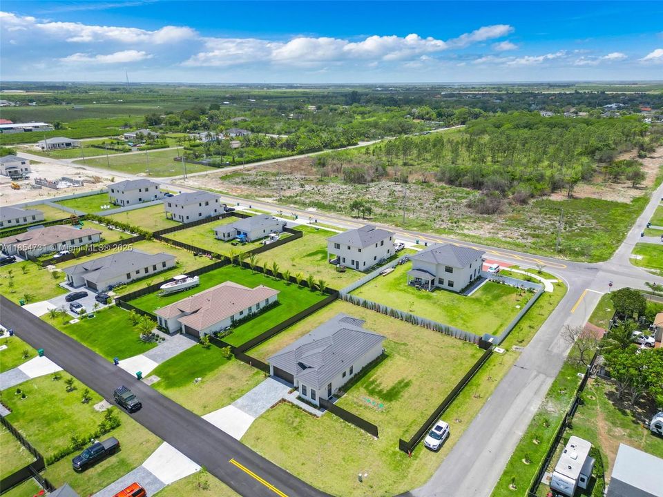 В аренду: $4,000 (3 спален, 2 ванн, 0 Квадратных фут)