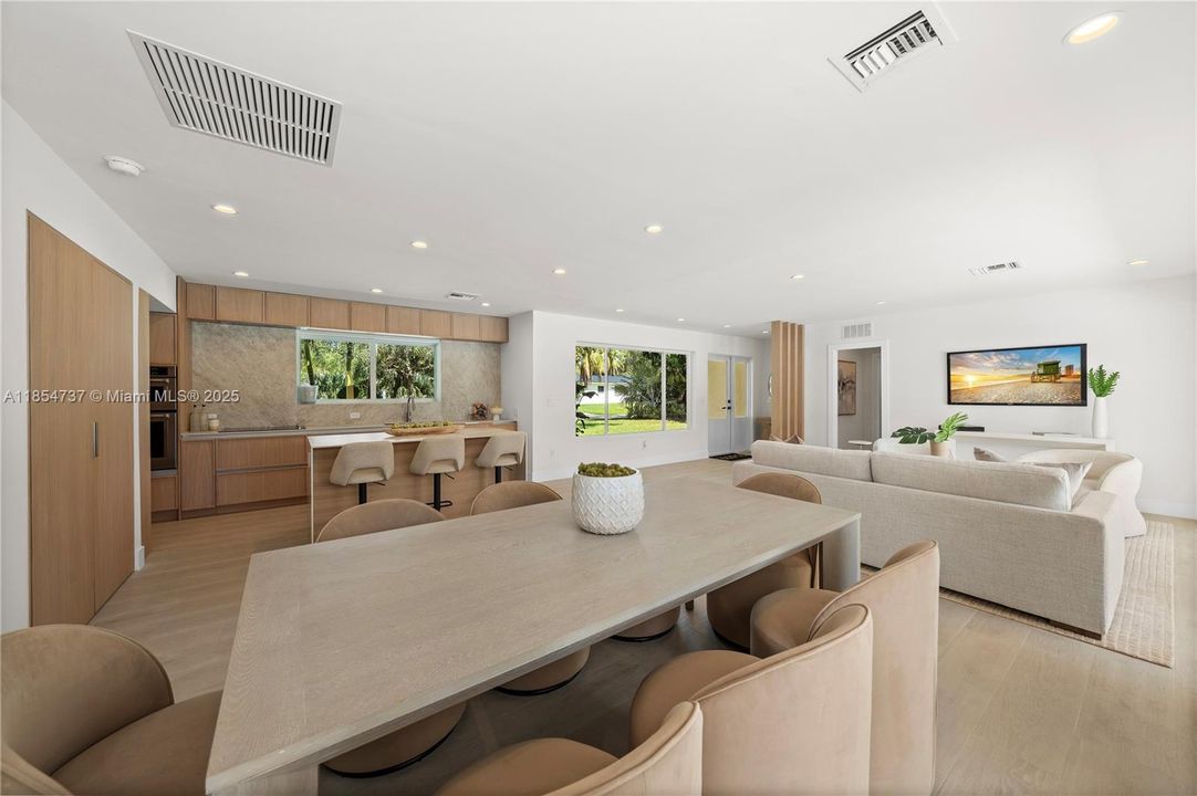 待售: $2,295,000 (4 贝兹, 3 浴室, 2148 平方英尺)