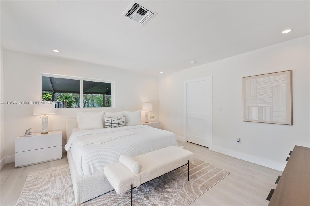 待售: $2,295,000 (4 贝兹, 3 浴室, 2148 平方英尺)