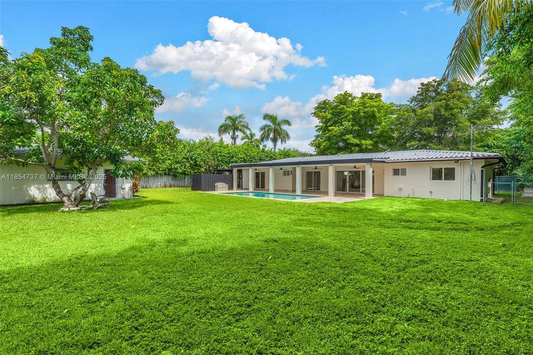 待售: $2,295,000 (4 贝兹, 3 浴室, 2148 平方英尺)