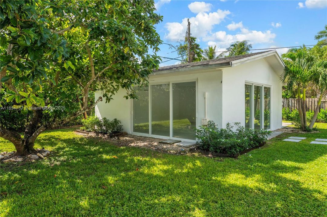 待售: $2,295,000 (4 贝兹, 3 浴室, 2148 平方英尺)