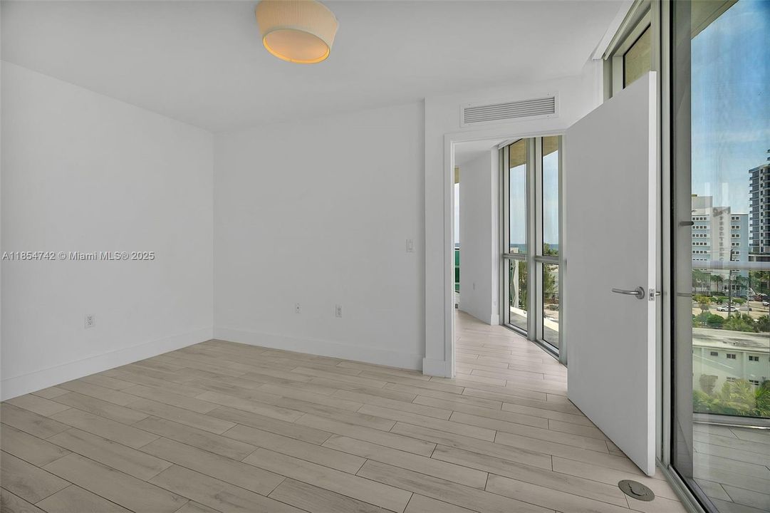 En Venta: $455,000 (1 camas, 1 baños, 614 Pies cuadrados)