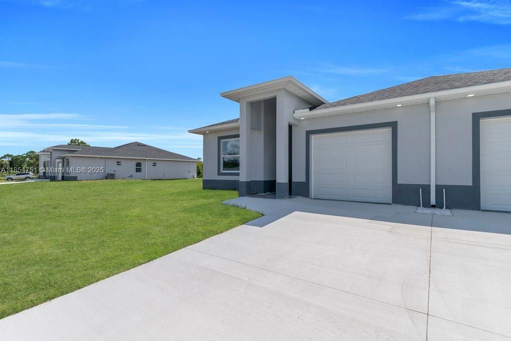 Недавно продано: $545,000 (0 спален, 0 ванн, 0 Квадратных фут)