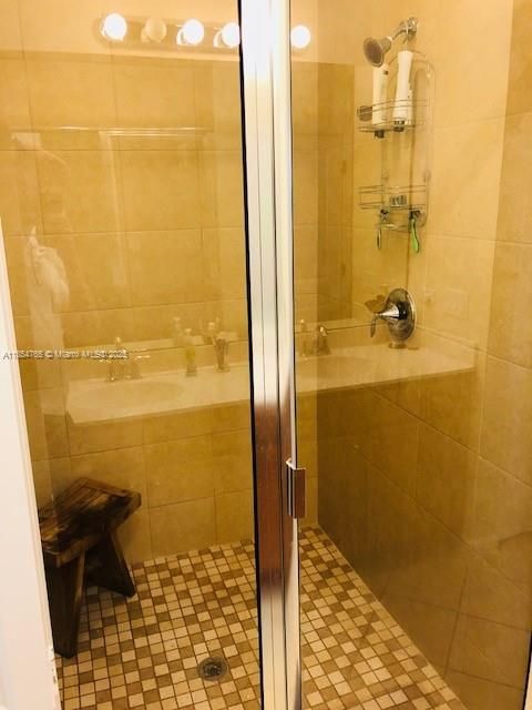 На продажу: $525,000 (3 спален, 2 ванн, 1334 Квадратных фут)