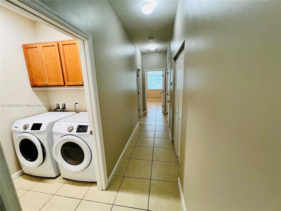 На продажу: $525,000 (3 спален, 2 ванн, 1334 Квадратных фут)