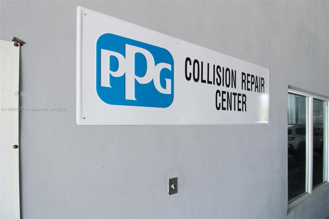 На продажу: $5,400,000 (0 спален, 0 ванн, 0 Квадратных фут)