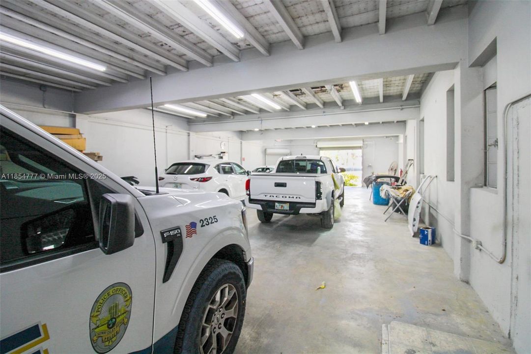 На продажу: $5,400,000 (0 спален, 0 ванн, 0 Квадратных фут)