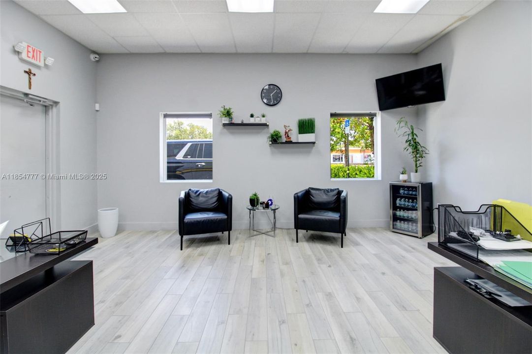 На продажу: $5,400,000 (0 спален, 0 ванн, 0 Квадратных фут)