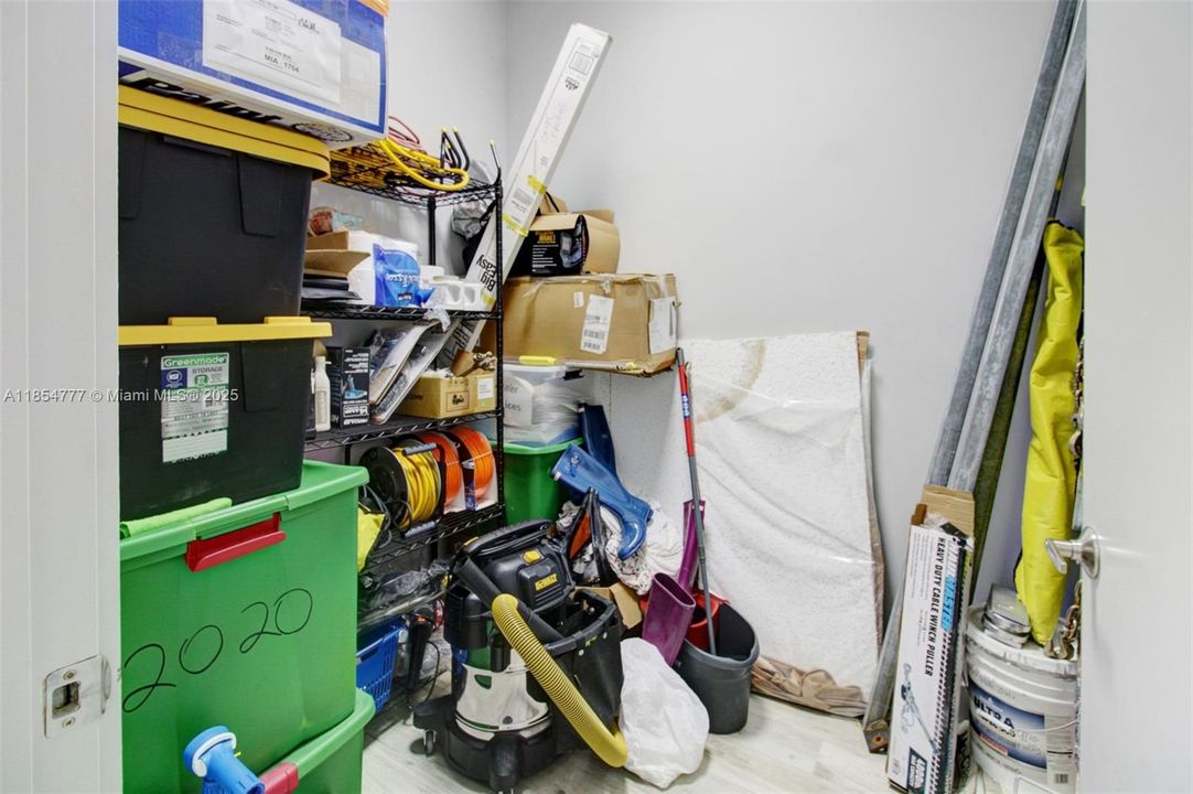 На продажу: $5,400,000 (0 спален, 0 ванн, 0 Квадратных фут)