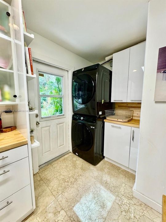 Недавно арендовано: $6,200 (3 спален, 3 ванн, 2330 Квадратных фут)