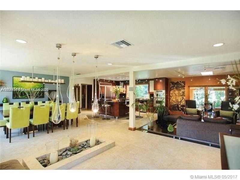 Недавно арендовано: $6,200 (3 спален, 3 ванн, 2330 Квадратных фут)