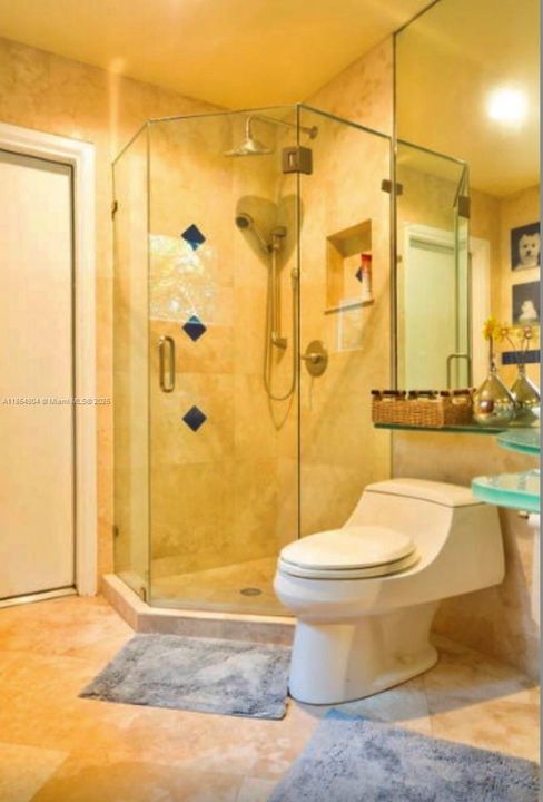 Недавно арендовано: $6,200 (3 спален, 3 ванн, 2330 Квадратных фут)