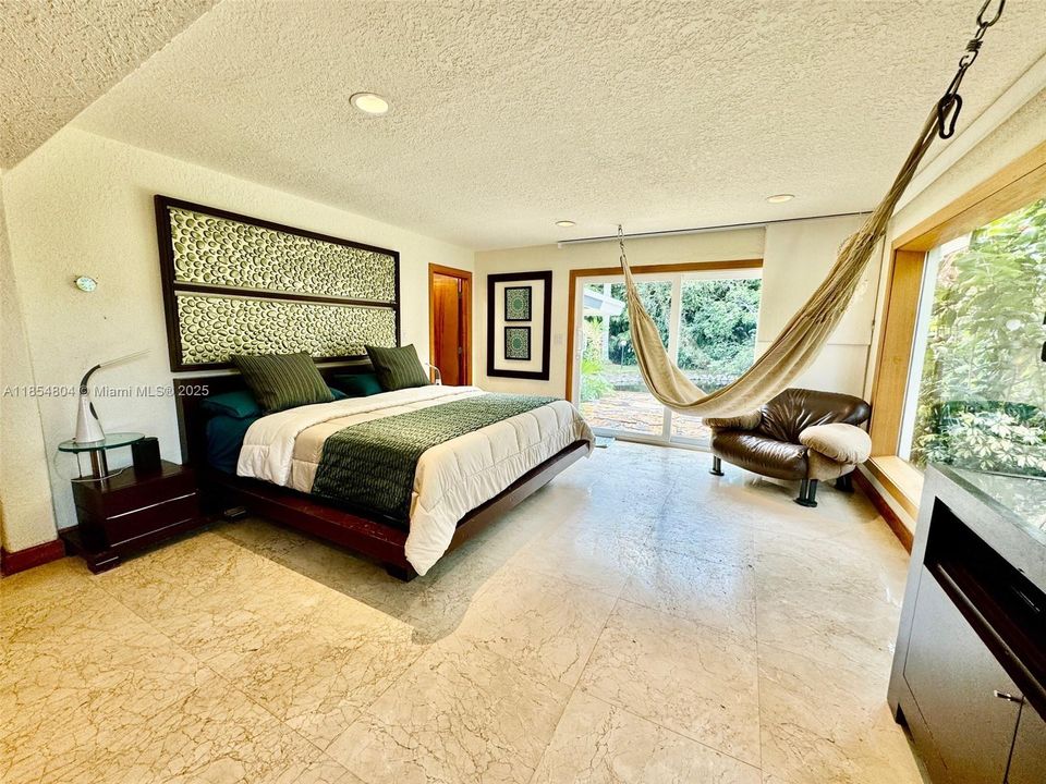 Недавно арендовано: $6,200 (3 спален, 3 ванн, 2330 Квадратных фут)