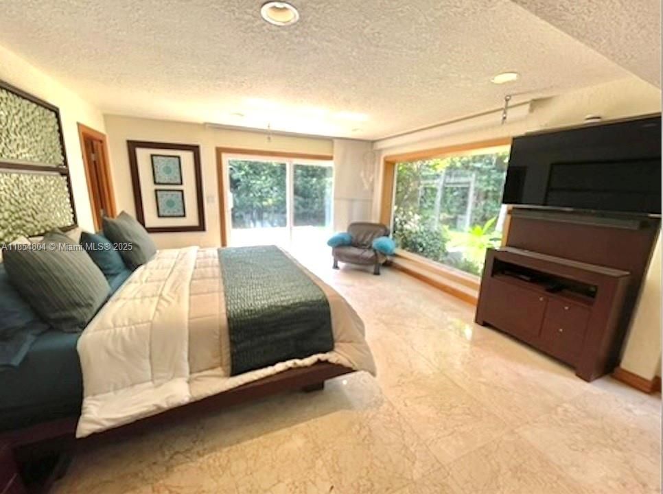 Недавно арендовано: $6,200 (3 спален, 3 ванн, 2330 Квадратных фут)