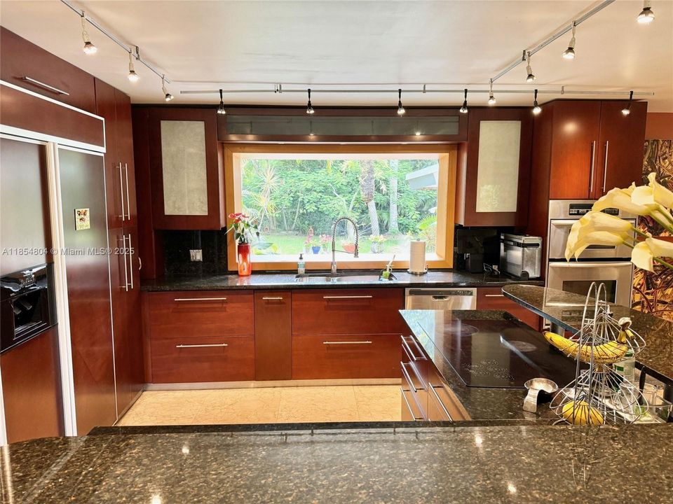 Недавно арендовано: $6,200 (3 спален, 3 ванн, 2330 Квадратных фут)