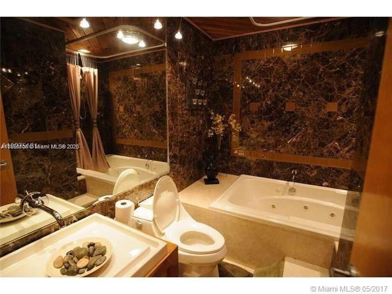 Недавно арендовано: $6,200 (3 спален, 3 ванн, 2330 Квадратных фут)