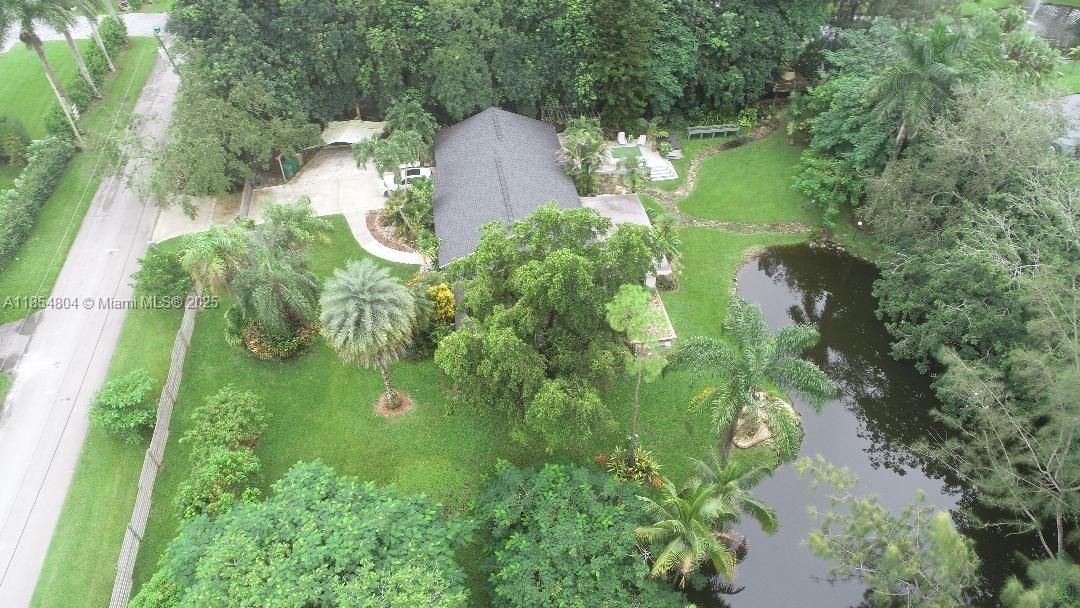 Недавно арендовано: $6,200 (3 спален, 3 ванн, 2330 Квадратных фут)