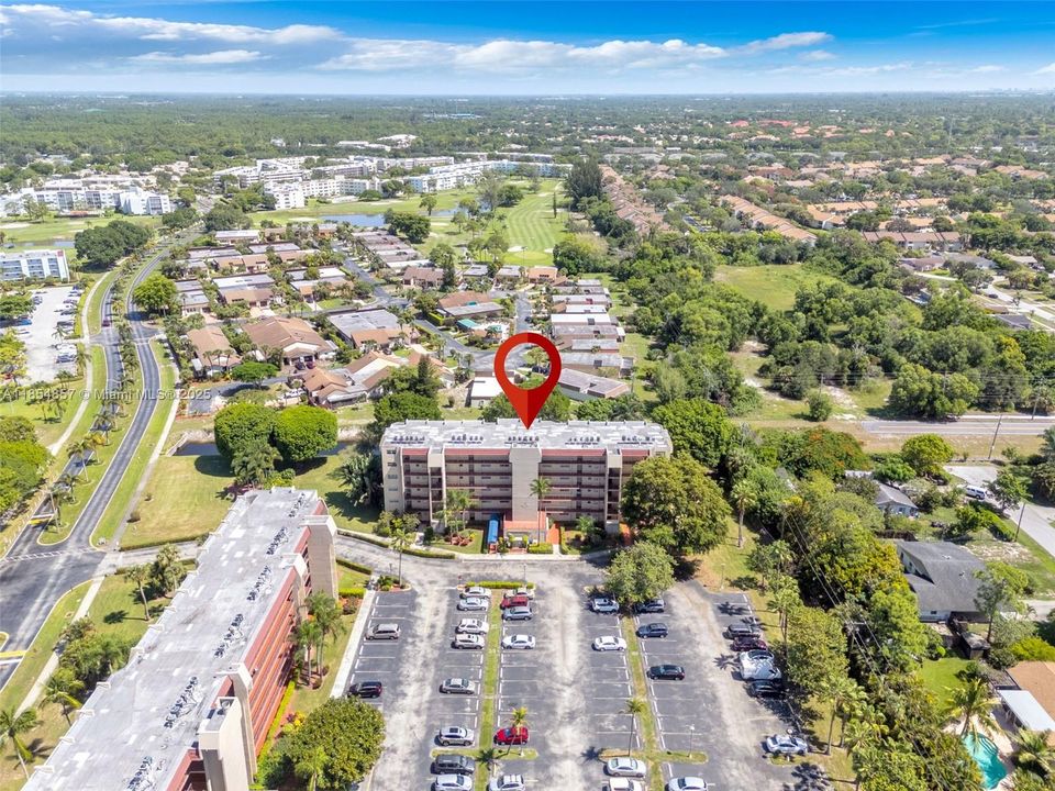 En Venta: $172,000 (2 camas, 2 baños, 1114 Pies cuadrados)