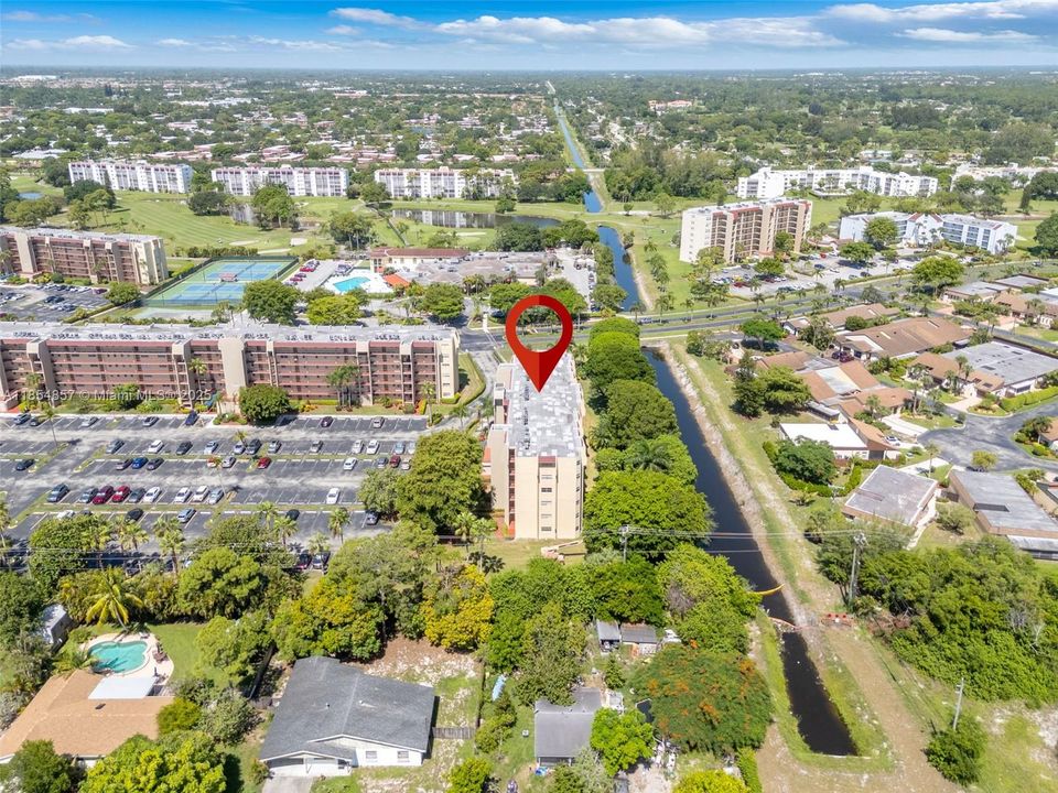 En Venta: $172,000 (2 camas, 2 baños, 1114 Pies cuadrados)