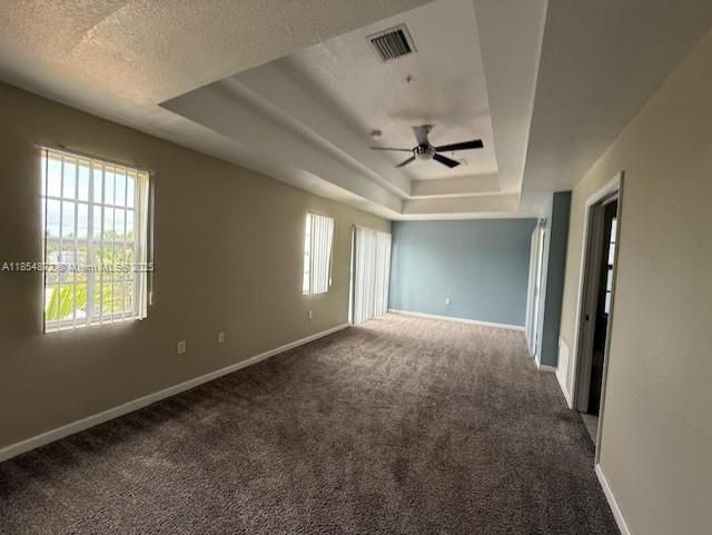 Active With Contract: $549,900 (3 beds, 3 baths, 2186 Square Feet)