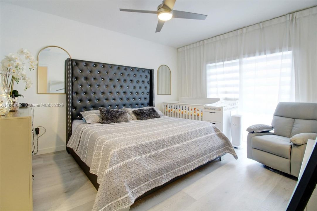 На продажу: $530,000 (4 спален, 2 ванн, 1826 Квадратных фут)