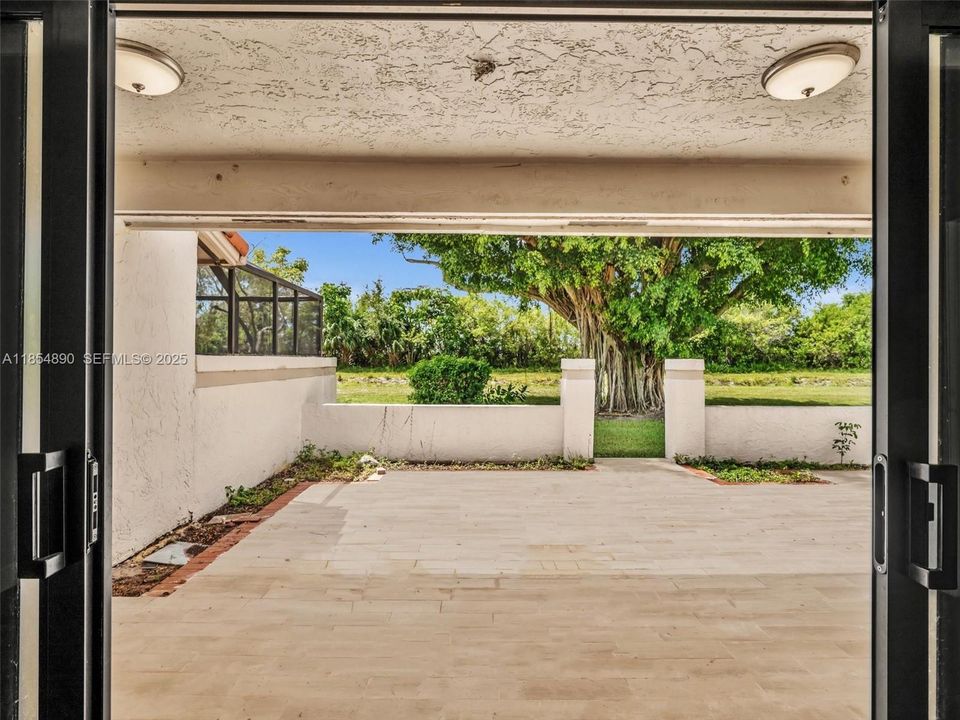 En Venta: $515,000 (3 camas, 2 baños, 1575 Pies cuadrados)