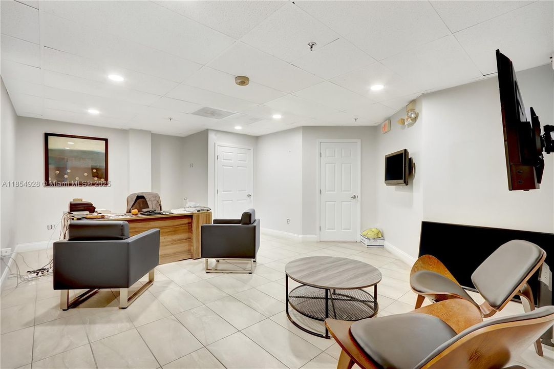 For Rent: $13 (0 beds, 0 baths, 0 Square Feet)