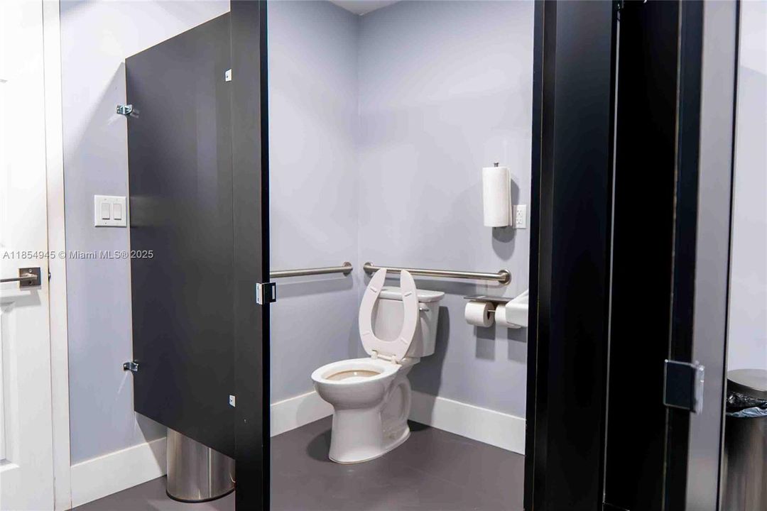 待售: $5,399,000 (0 贝兹, 0 浴室, 0 平方英尺)