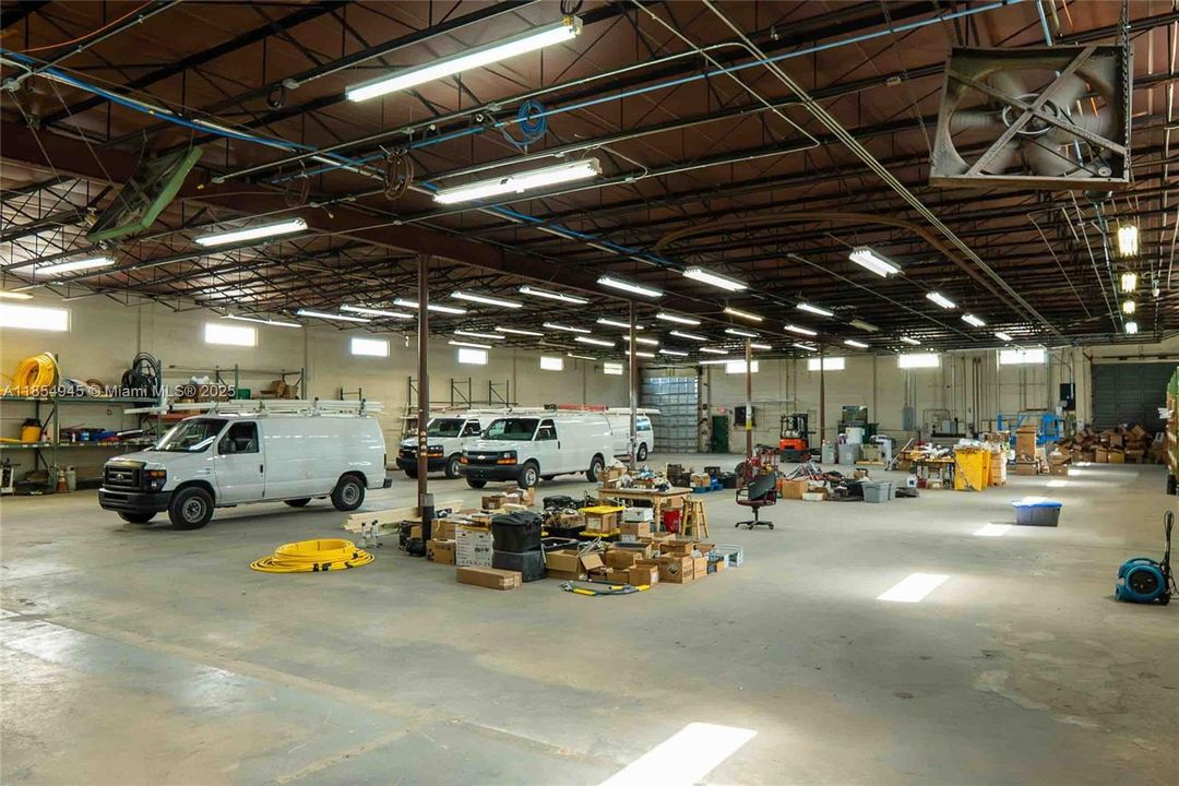 待售: $5,399,000 (0 贝兹, 0 浴室, 0 平方英尺)