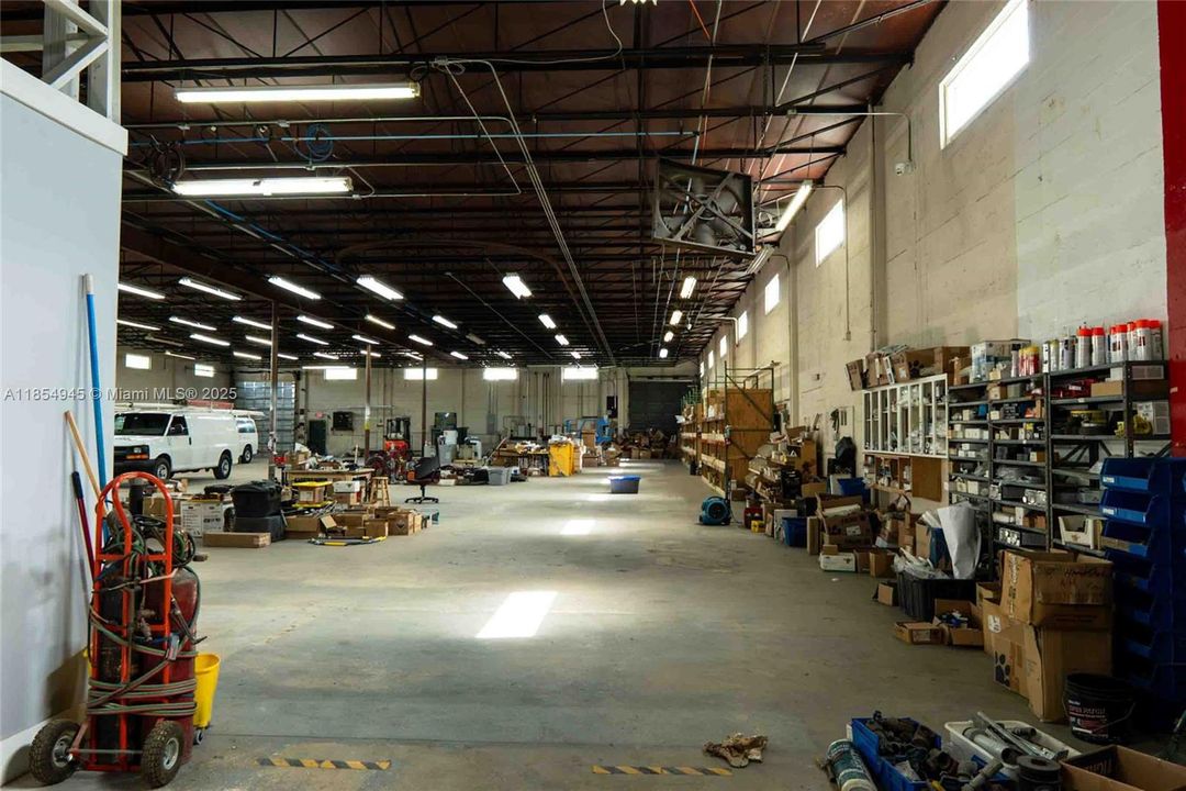 待售: $5,399,000 (0 贝兹, 0 浴室, 0 平方英尺)