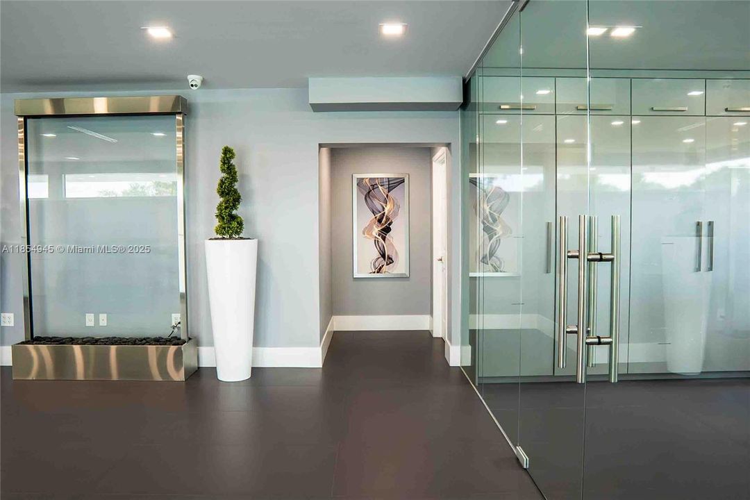 待售: $5,399,000 (0 贝兹, 0 浴室, 0 平方英尺)