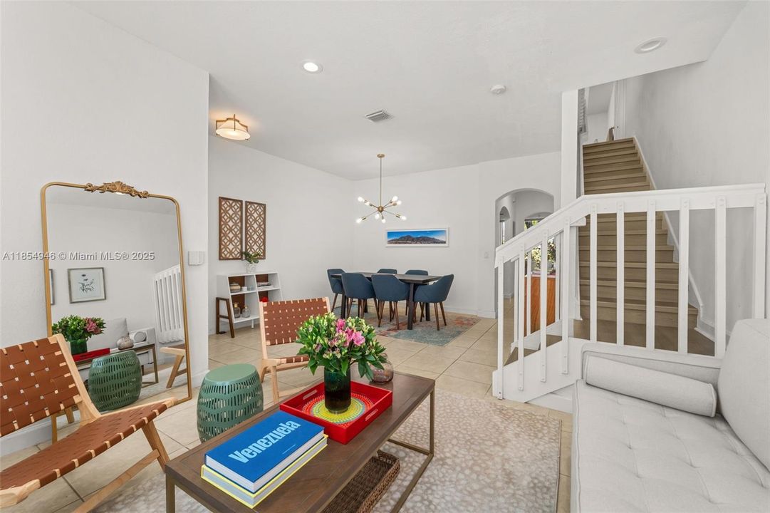 Active With Contract: $415,000 (3 beds, 2 baths, 1452 Square Feet)