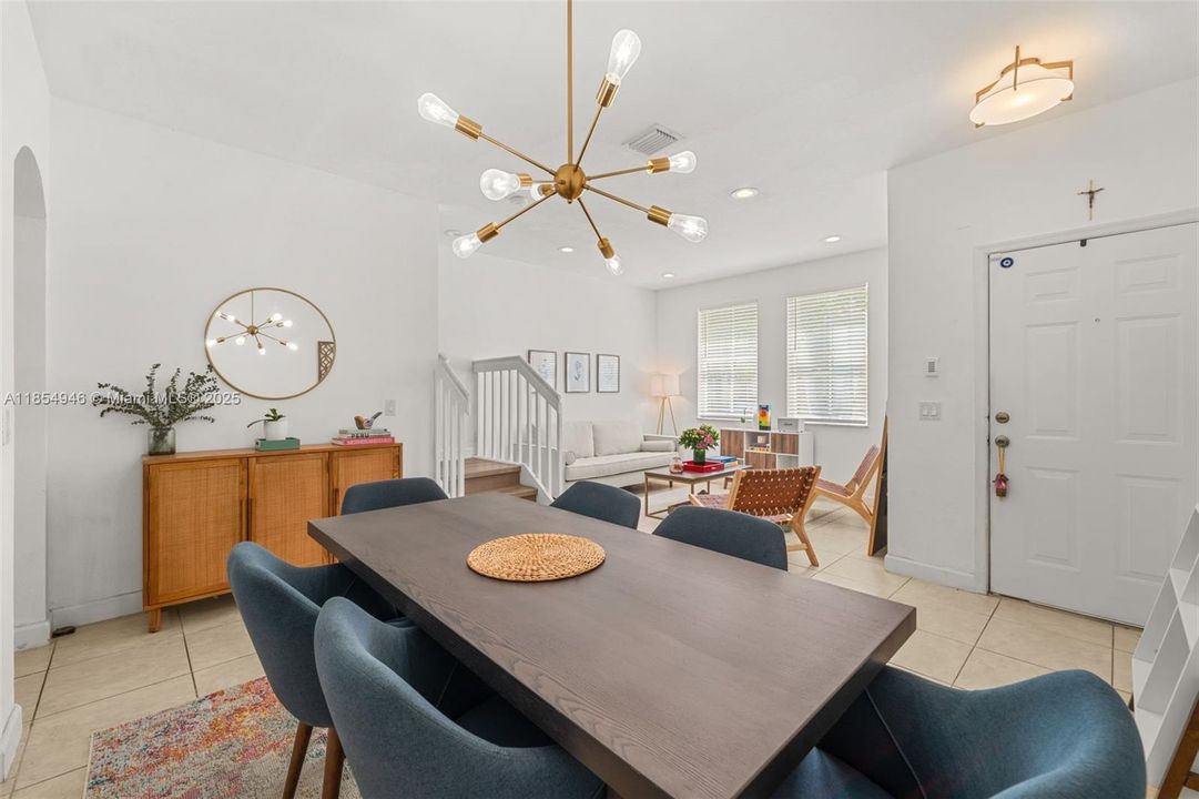 Active With Contract: $415,000 (3 beds, 2 baths, 1452 Square Feet)