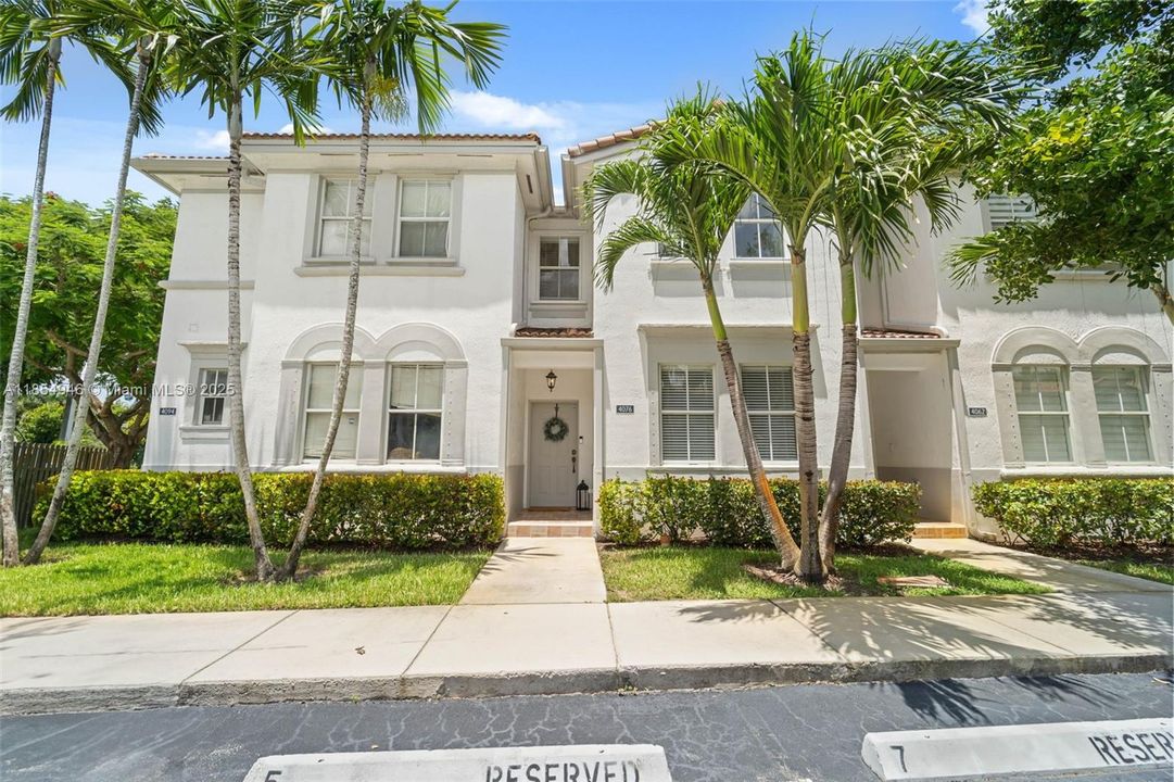 Active With Contract: $415,000 (3 beds, 2 baths, 1452 Square Feet)