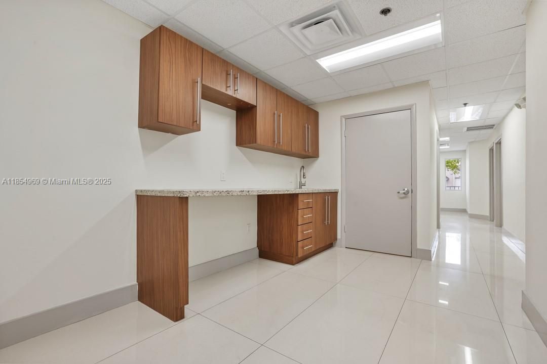 出租: $20 (0 贝兹, 0 浴室, 0 平方英尺)