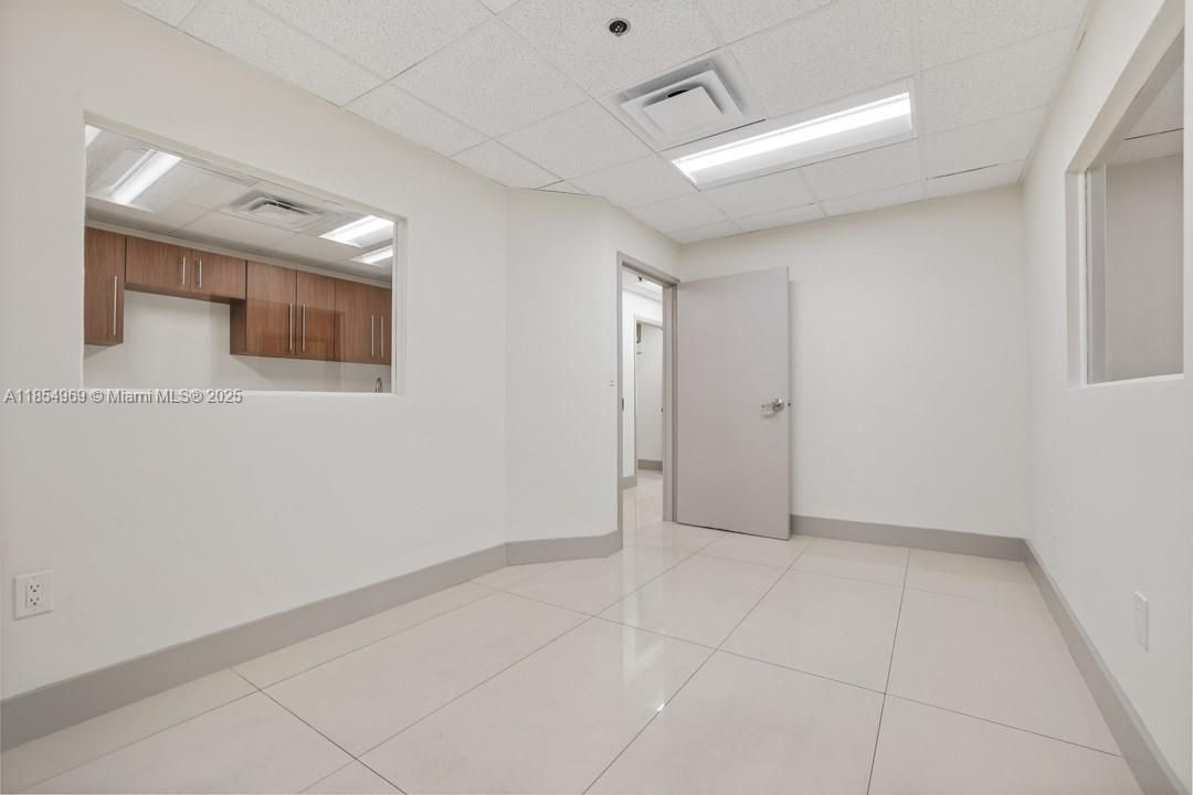 出租: $20 (0 贝兹, 0 浴室, 0 平方英尺)