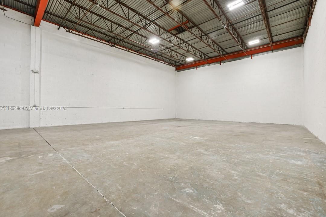 出租: $20 (0 贝兹, 0 浴室, 0 平方英尺)