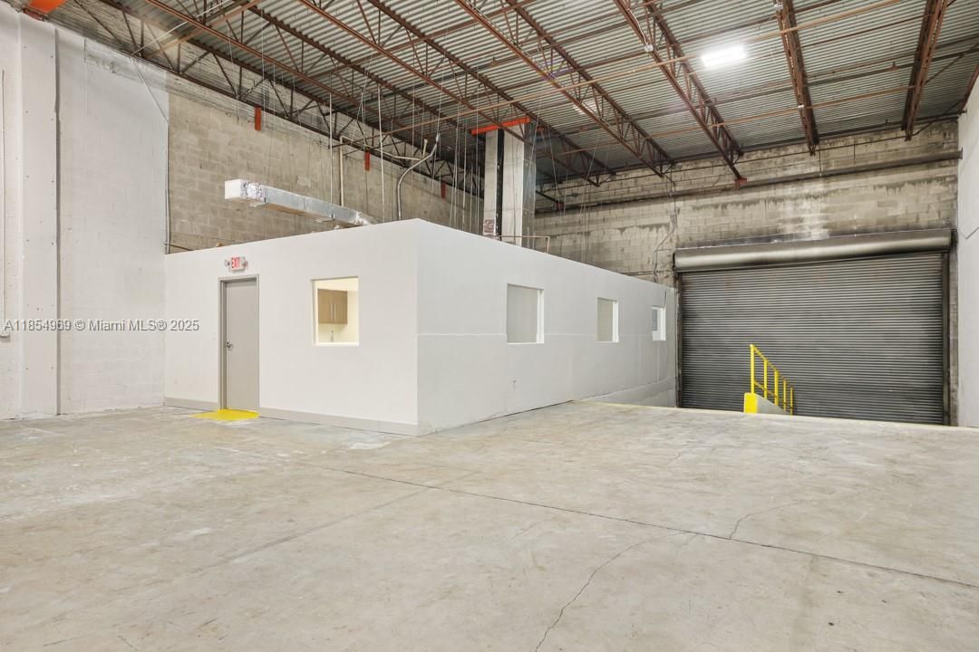 出租: $20 (0 贝兹, 0 浴室, 0 平方英尺)