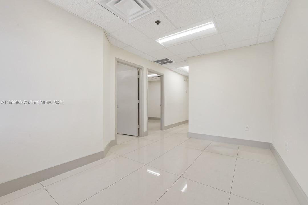 出租: $20 (0 贝兹, 0 浴室, 0 平方英尺)