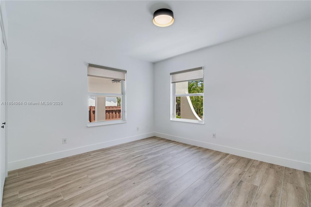 En Venta: $1,499,900 (3 camas, 2 baños, 1654 Pies cuadrados)