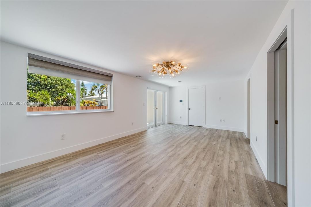 En Venta: $1,499,900 (3 camas, 2 baños, 1654 Pies cuadrados)