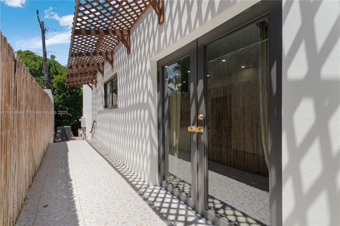 En Venta: $1,499,900 (3 camas, 2 baños, 1654 Pies cuadrados)