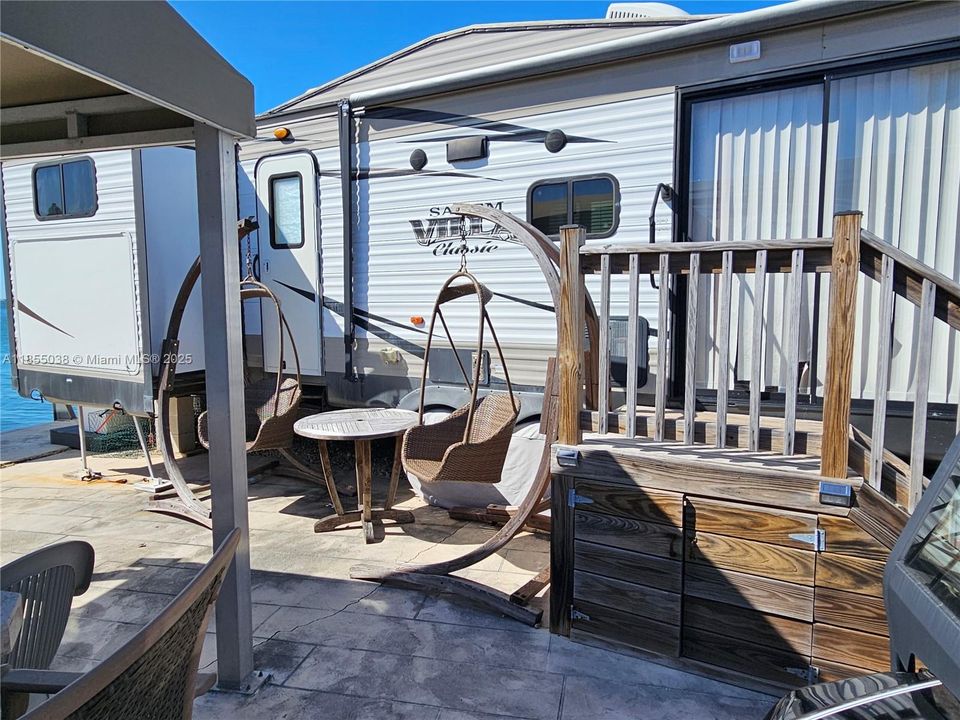 待售: $985,000 (2 贝兹, 1 浴室, 0 平方英尺)