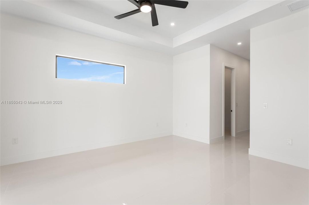 Spacious room for seating area and furniture