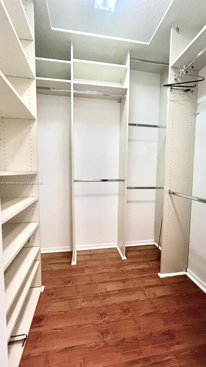 Recientemente alquilado: $3,000 (2 camas, 2 baños, 1290 Pies cuadrados)