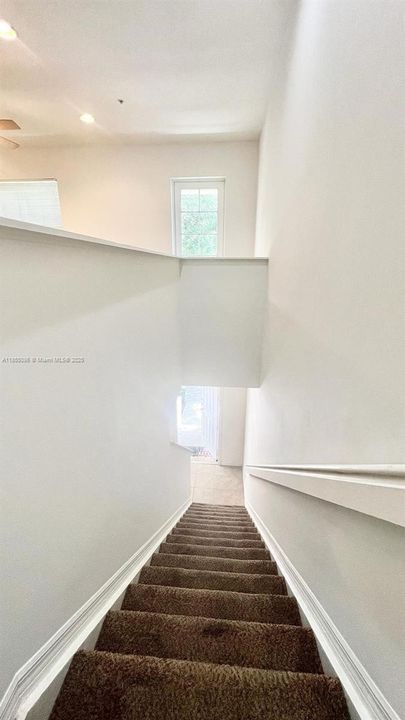 Recientemente alquilado: $3,000 (2 camas, 2 baños, 1290 Pies cuadrados)