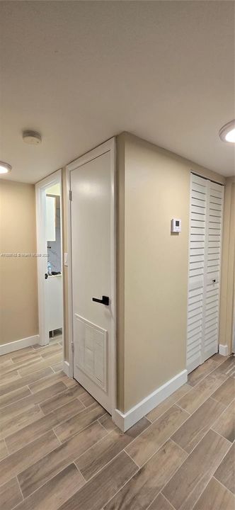 Active With Contract: $78,500 (1 beds, 1 baths, 640 Square Feet)