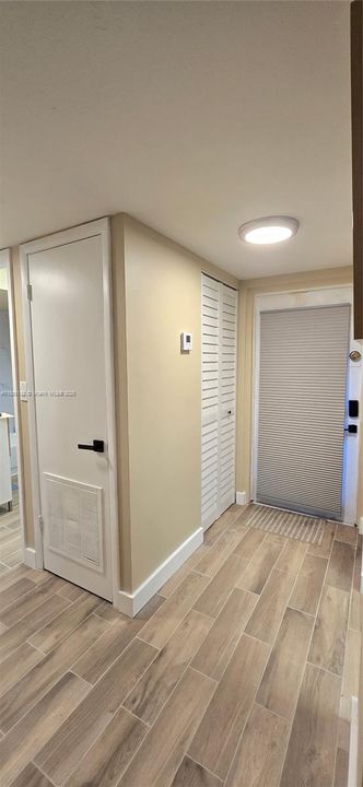 Active With Contract: $78,500 (1 beds, 1 baths, 640 Square Feet)