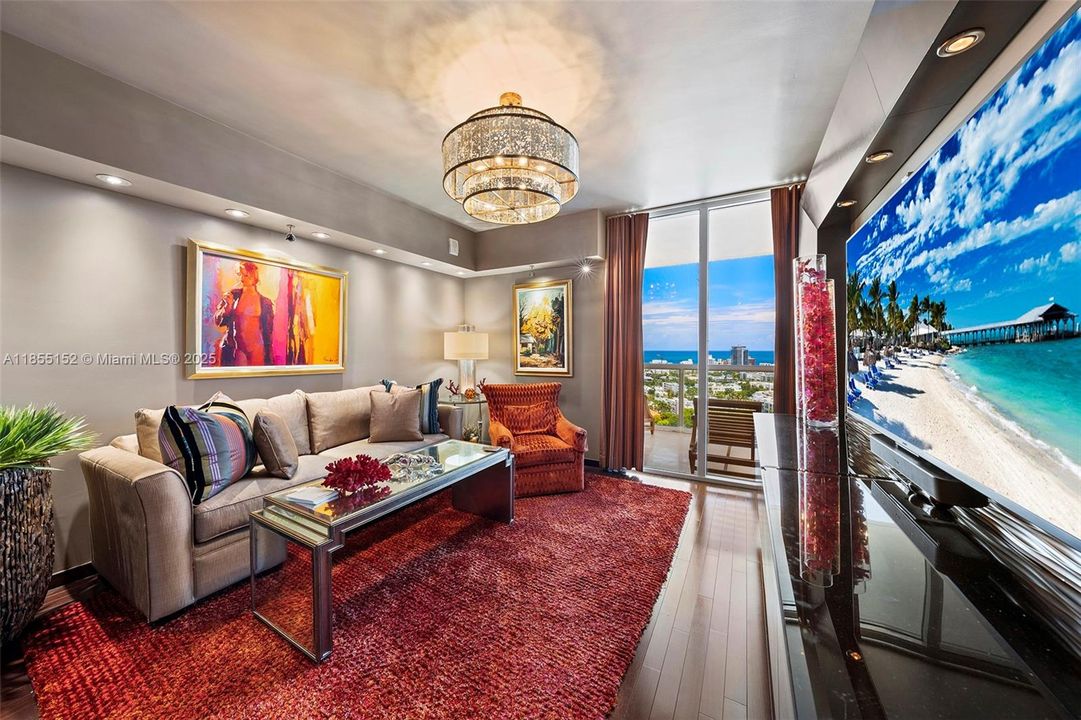 На продажу: $3,450,000 (2 спален, 2 ванн, 1815 Квадратных фут)