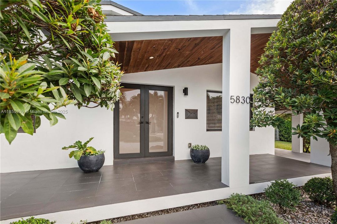 Vendido Recientemente: $1,748,000 (4 camas, 2 baños, 1874 Pies cuadrados)